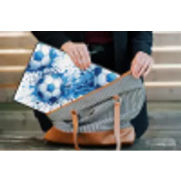 Voetballen - Verf - Sport - Blauw laptophoes neopreen klein -tas