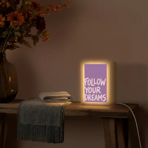 Follow your dreams - Paars - Penseeltextuur Light Box met kabel (Tafellamp) klein -sfeer4