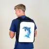 Springende dolfijn in aquarelspetters Rugzak - Zwart middel -sfeer8