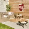 Loveyou - Hart - Rood Tuinposter op houten frame 2 cm dik klein -sfeer2