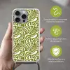 Lijnpatroon - Groen - Organisch Hoesje iPhone 16 Pro Max met koord klein 804 -sfeer2_NL