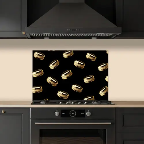 Macarons - Patroon - Goud - Zwart keuken achterwand spatscherm klein -sfeer1