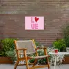 Love - Roze - Hart - Valentijn Tuinposter op houten frame 2 cm dik klein -sfeer3