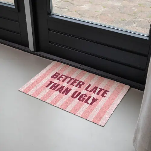 Roze - Quote - Strepen Deurmat klein -sfeer2