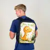 Dino - Voetbal - Oranje Rugzak - Zwart middel -sfeer8