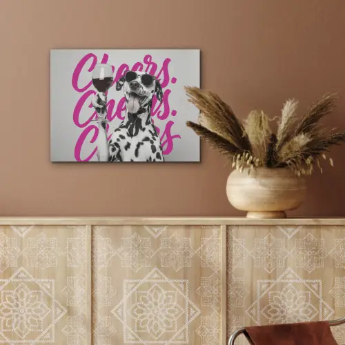 Cheers - Hond - Roze - Wijn PET vilt klein -sfeer4