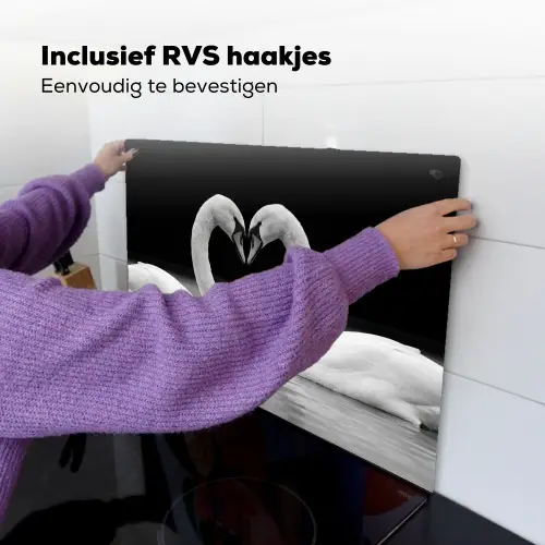 Zwanen - Hart - Zwart - Wit Inductie beschemer met haakjes klein -ky-ophangen-nl