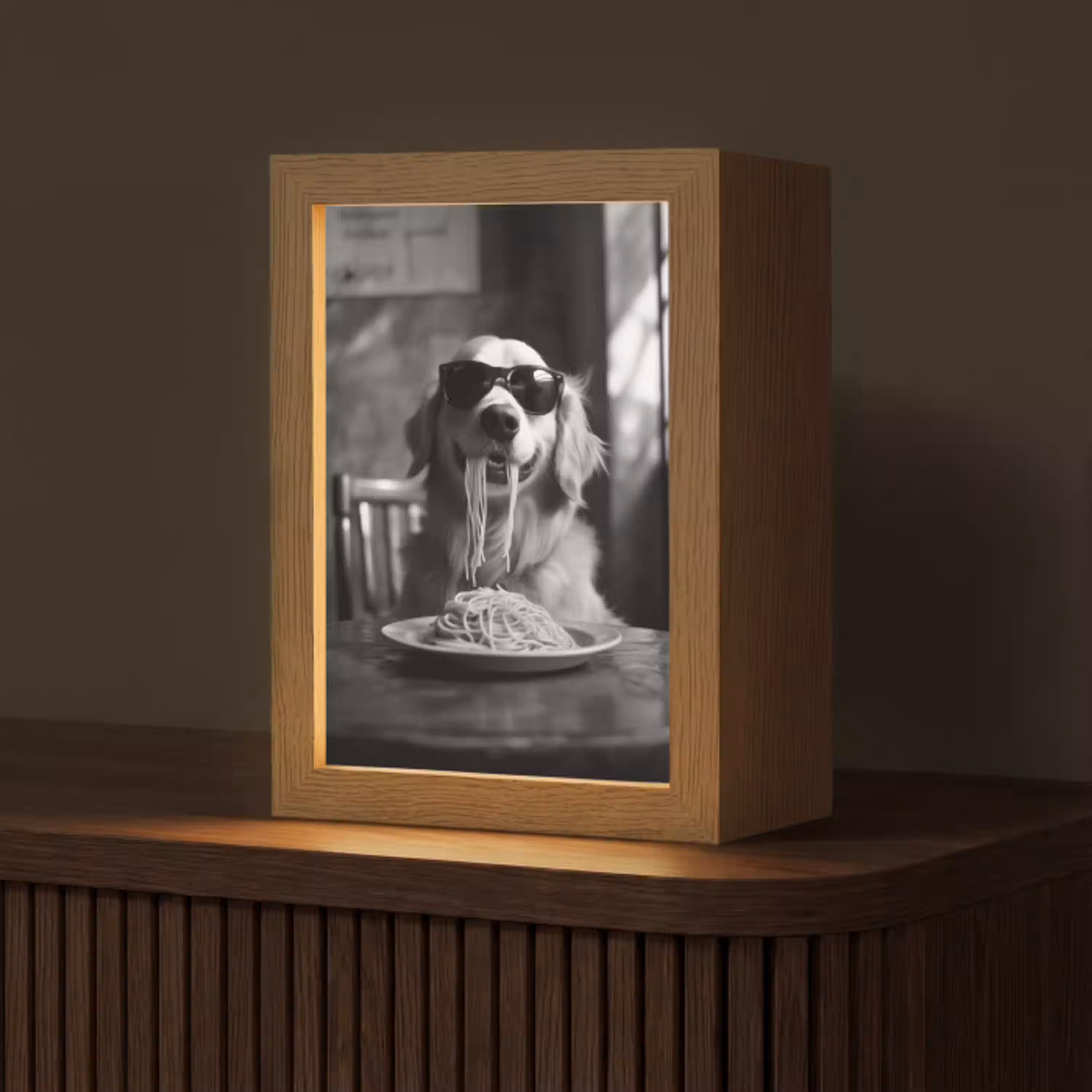 Golden Retriever - Hond - Vrolijk -  Bord spaghetti - Zwart - wit Light Box met kabel (Tafellamp) klein -z3d_website