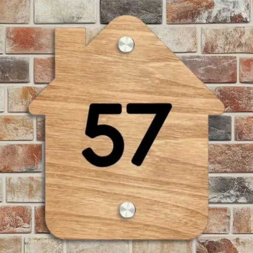 Licht hout - Traditioneel Naambord Huisje klein -sfeer6
