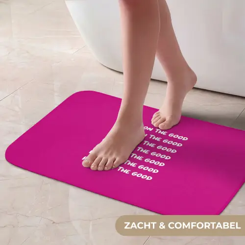Focus on the good - Roze - wit Badmat klein -USP_ZachtNL