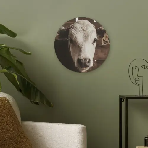 Kalf - Oormerk - Houten stal Akoestische PET Vilt - Rond klein -sfeer2