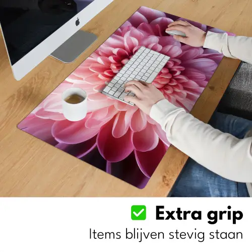 Dahlia - Bloem - Close up - Roze Muismat XXL klein -sfeer3