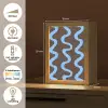 Kronkelende lijnen - Blauw - Bruin - Minimalistisch Light Box met kabel (Tafellamp) klein 925 -USP_NL