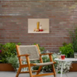 Spaghetti - Melk - Tomaten - Eieren - Brood Tuinposter op houten frame 2 cm dik klein -sfeer3