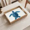 Schildpad - Blauw - Schild Dienblad Rechthoek middel -sfeer1