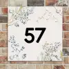 Bloemen - Beige - Traditioneel Naambord Vierkant klein -sfeer2