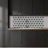 Bloem - Vorm - Patroon - Zwart keuken achterwand 2 middel 871 -sfeer1