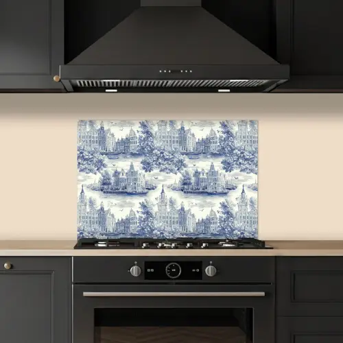 Huizen - Bomen - Water - Vogels - Blauw keuken achterwand spatscherm klein 900 -sfeer1