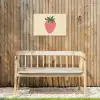 Aardbei - Minimalistisch - Rood - Fruit Tuinposter op houten frame 2 cm dik klein -sfeer4
