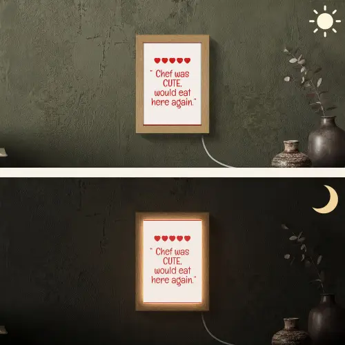 Tekst - Rood - Hartjes Light Box met kabel (Wandlamp) klein -sfeer3
