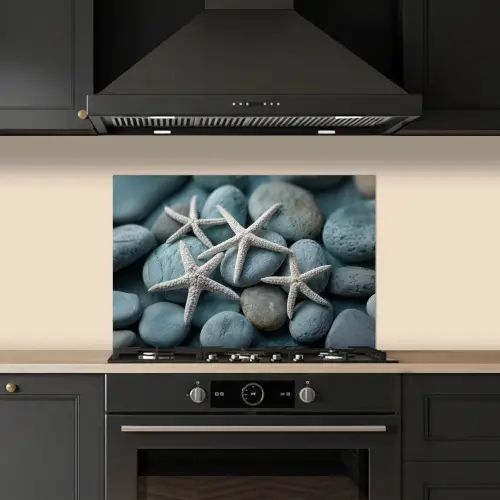 Zeesterren - Stenen - Wit keuken achterwand spatscherm klein -sfeer1