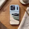 Boot - Zandstrand - Zee Telefoonhoesje iPhone 17 Pro klein -sfeer1