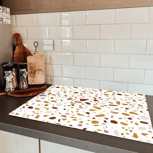 Terrazzo -  Patroon - Wit - Urban Inductie beschermer vinyl 3mm klein 276 -sfeer3