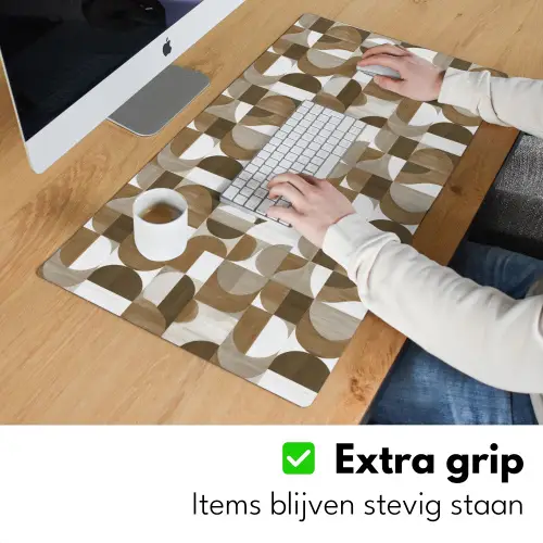 Abstract - Retro - Bruin Muismat XXL klein 681 -sfeer3