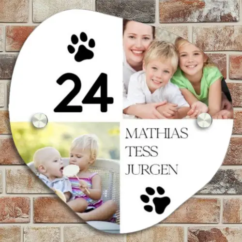 Familieportret met pootafdrukken - Klassiek Naambord Organisch middel -sfeer10