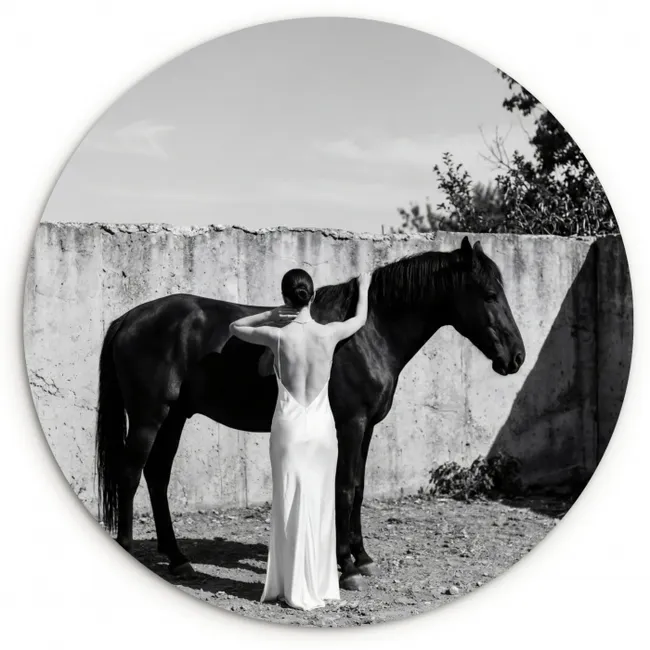 Muurcirkel - Vrouw - Paard - Artistiek