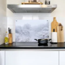 Rivier - Sneeuw - Bos - Winter - Schilderachtig Inductie beschemer met haakjes klein -sfeer2