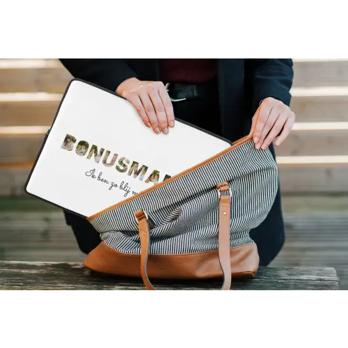 Bonusmama - Lettercollage laptophoes neopreen klein -tas