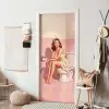 Roze - Retro - Vrouw deurposter klein -sfeer6