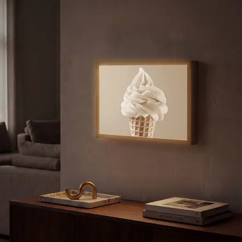 IJs - Softijs - Romig - Hoorntje - Beige Light Box met batterij (Wandlamp) middel -sfeer1