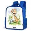 Dino met voetbal in kleurrijk veld Kinderrugzak - Blauw middel -schuin