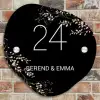 Botanisch - Zwart - Klassiek Naambord Organisch middel -sfeer10