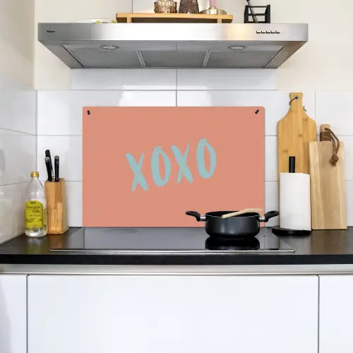 XOXO - Blauw - Perzikkleur Inductie beschemer met haakjes klein -sfeer2