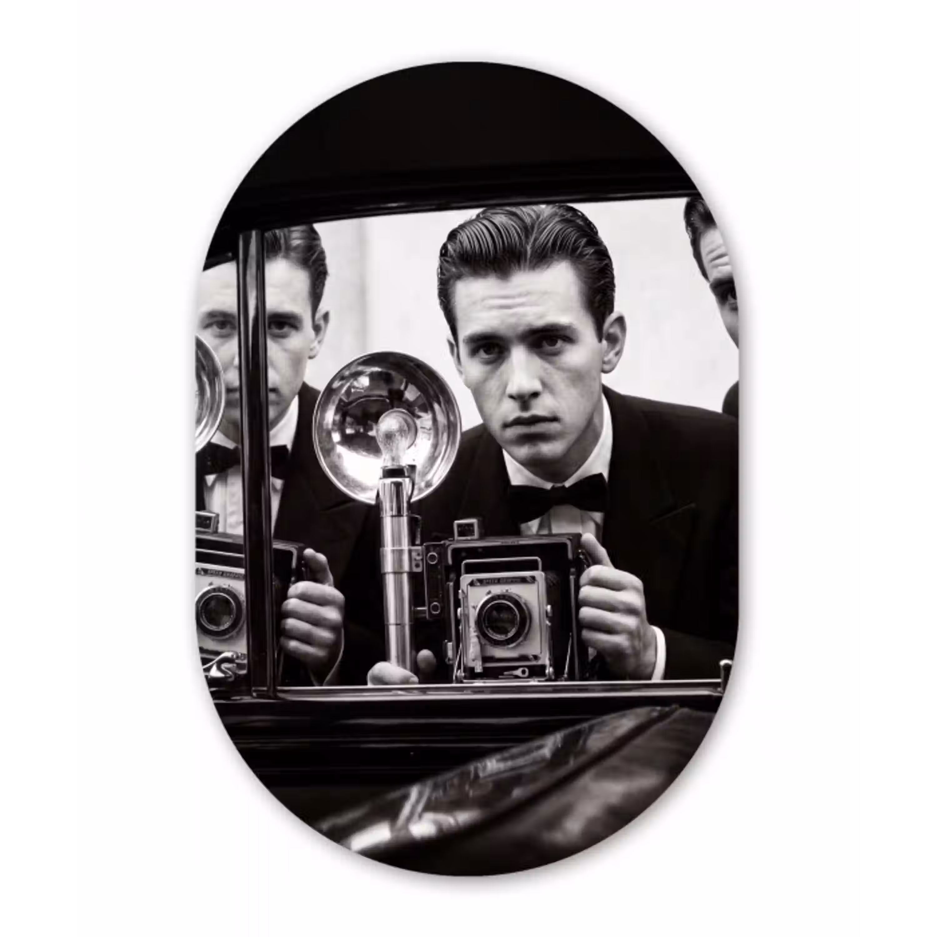Fotograaf - Camera - Vintage - Journalistiek - Zwart-wit Wandcirkel Ovaal Aluminium middel -3d