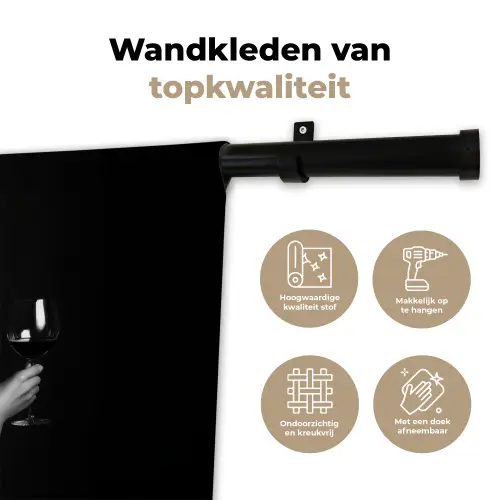 Vrouw - Wijn - Jurk Wandkleed katoen klein -sfeer2
