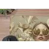 Vrouw - Bloemen - Zonnebril - Wit muismat rubber klein -closeup
