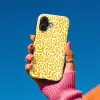 Koraal - Wit - Geel - Patroon - Zomer Toughcase MagSafe Apple iPhone 17 klein -Sfeer1V