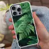 Varenblad - Groen - Structuur - Wazig Hoesje iPhone 16 Pro Max met koord klein -sfeer3