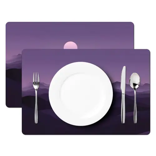 Heuvels - Paars - Mist - Zon Placemat vinyl groot -zzsfeer2_Kitchenyeah-website