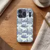 Huizen - Bomen - Water - Vogels - Blauw Telefoonhoesje iPhone 17 Pro klein 878 -sfeer1