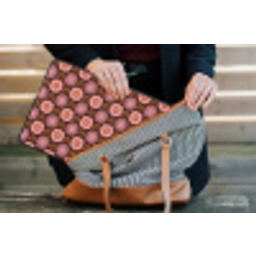 Retro - Madelief - Roze laptophoes neopreen klein 279 -tas