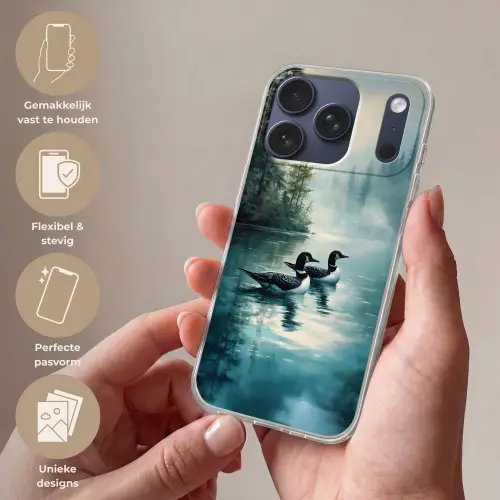 Bos - Water - Eenden - Mistig Telefoonhoesje iPhone 17 Pro klein -sfeer3_NL