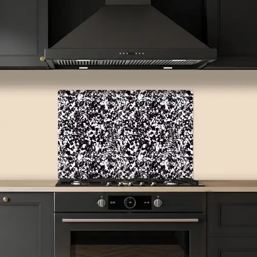 Spat - Stippen - Zwart - Wit keuken achterwand spatscherm klein 900 -sfeer1
