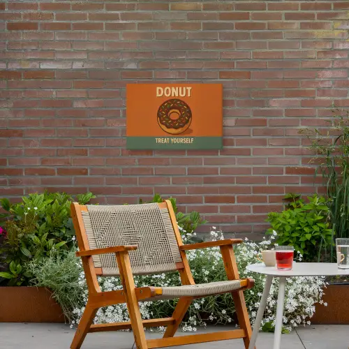 Donut - Spikkels - Kleurrijk - Quote Tuinposter op houten frame 2 cm dik klein -sfeer3