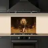 Leeuw - Geschilderd - Abstract - Goud keuken achterwand spatscherm klein -sfeer1