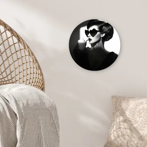 Vrouw - Zwart - Hart Wandcirkel kunststof plaat 5mm dik klein -sfeer5